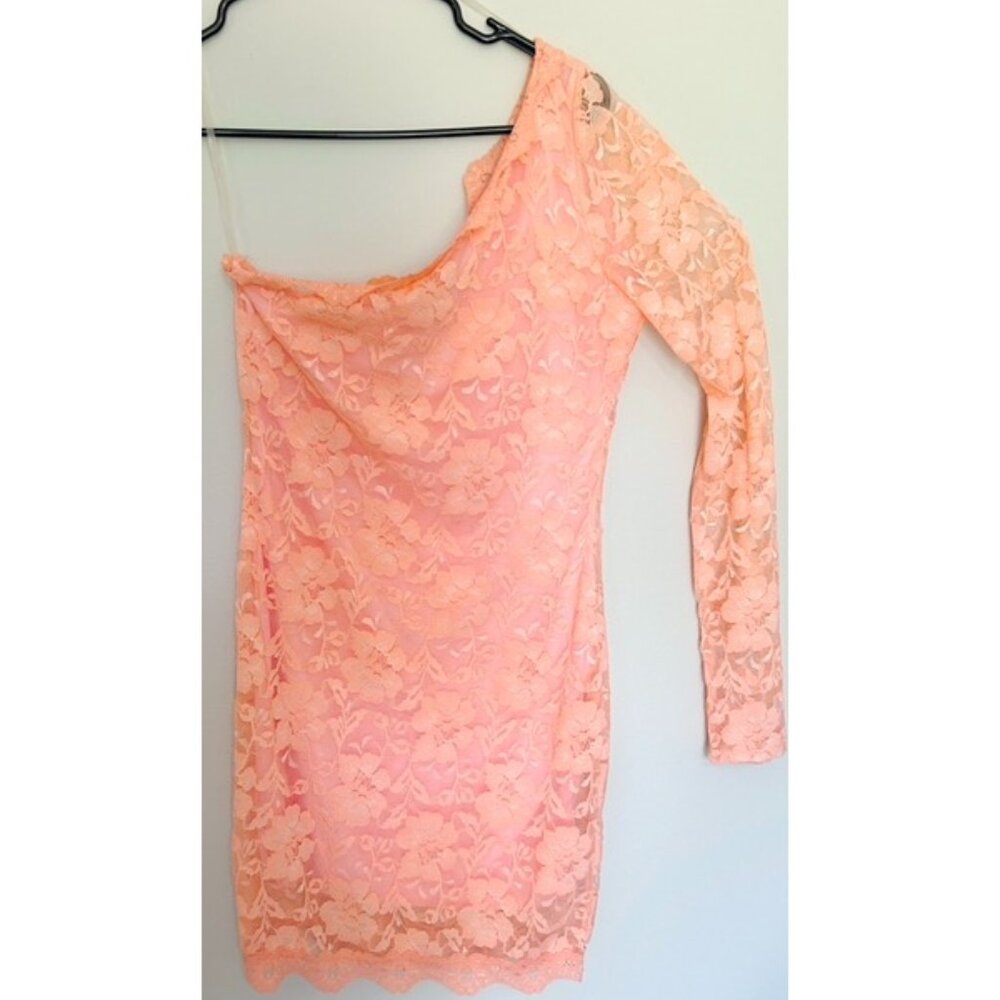coral one shoulder lace dress. brand new with tags. dottie couture. size medium